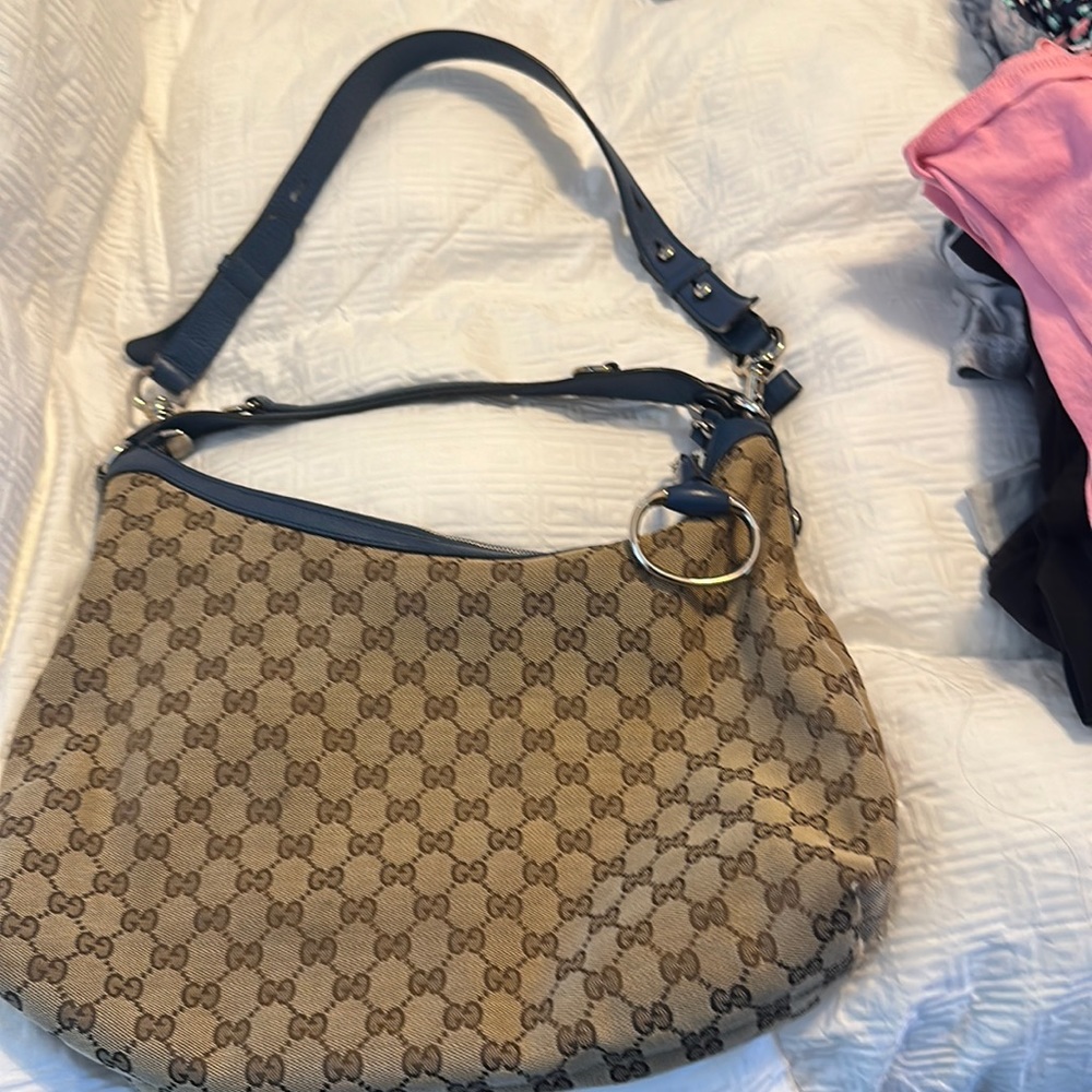 Authentic Gucci horsebit bag